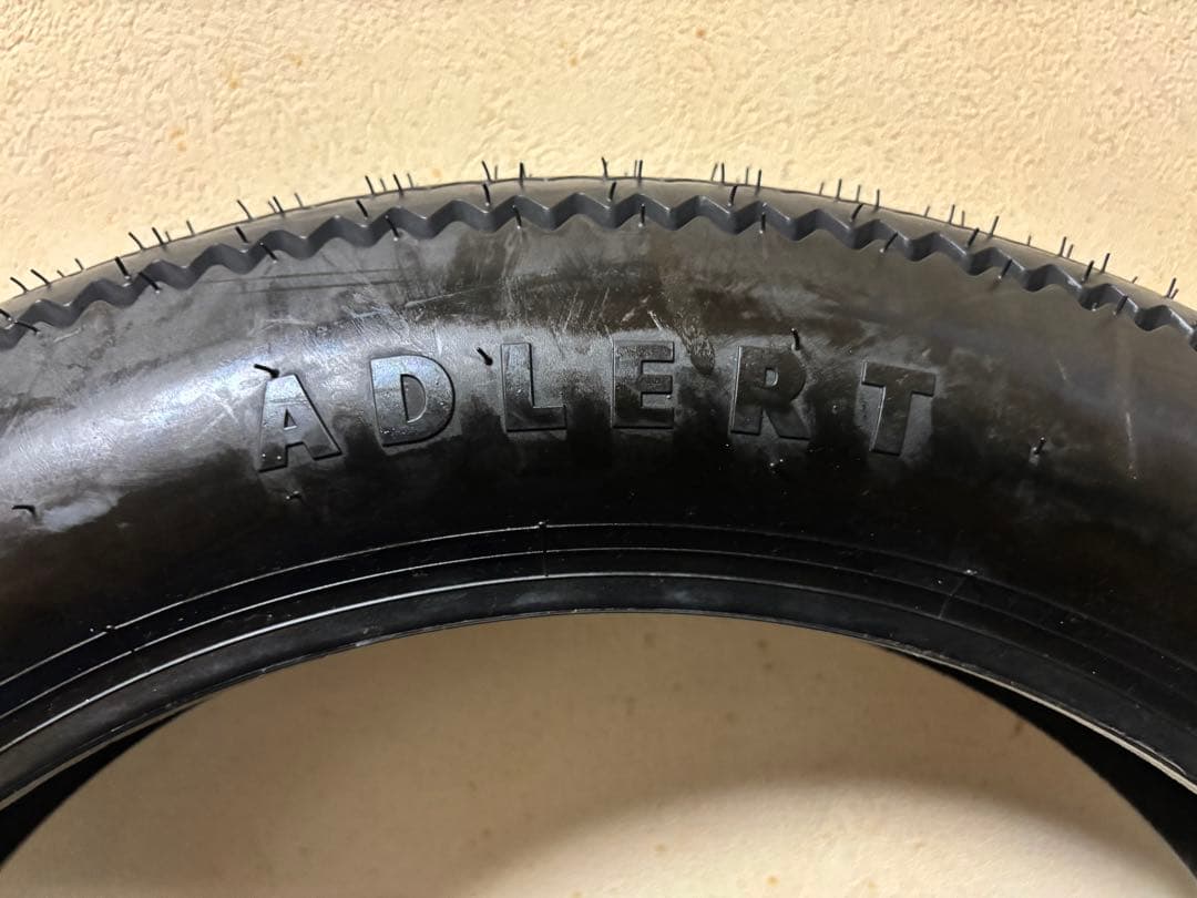 新 発売車・バイク・自転車 - ADLERT CLASSIC 4.50×18インチ タイヤ 縦