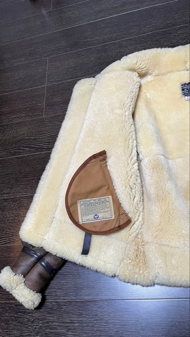 AVIREX B-3 ムートンジャケット フライトジャケット