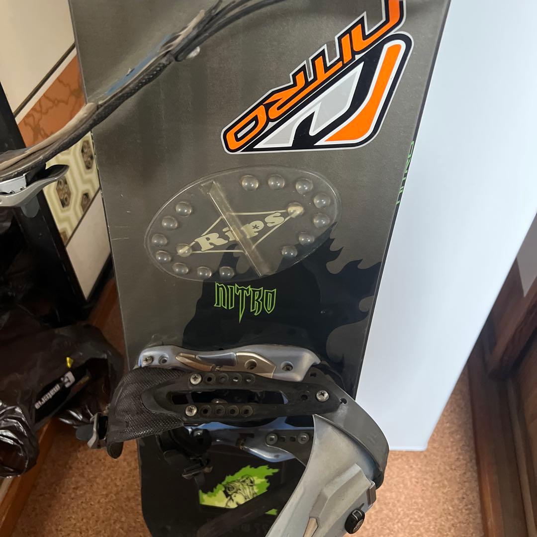 NITRO HYPER スノーボード