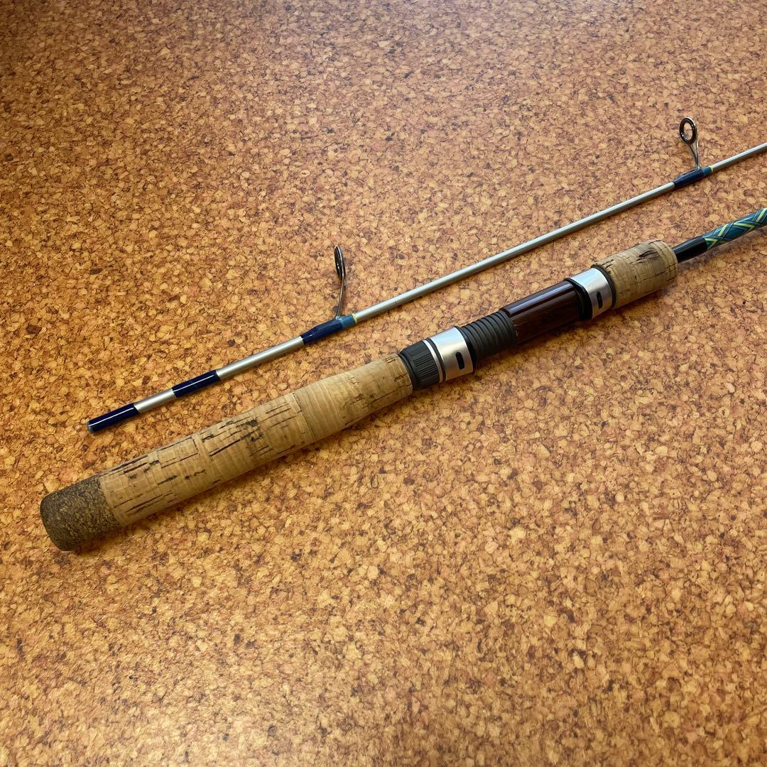 超美品　SAURUS BLACK-FIN 68 オフショアロッド　オールド