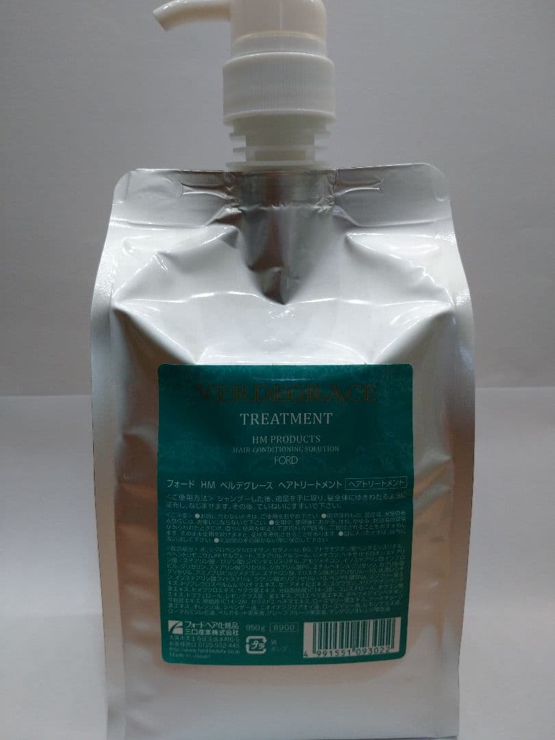 【購入前要メッセ・新品】 ベルデグレース　シャンプー1L＆トリートメント950g