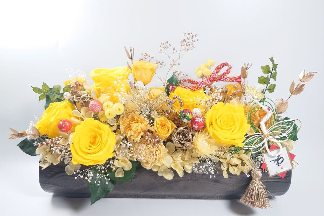 みさ様オーダー　プリザーブドフラワー☆花器付きアレンジ　傘寿お祝い✨️