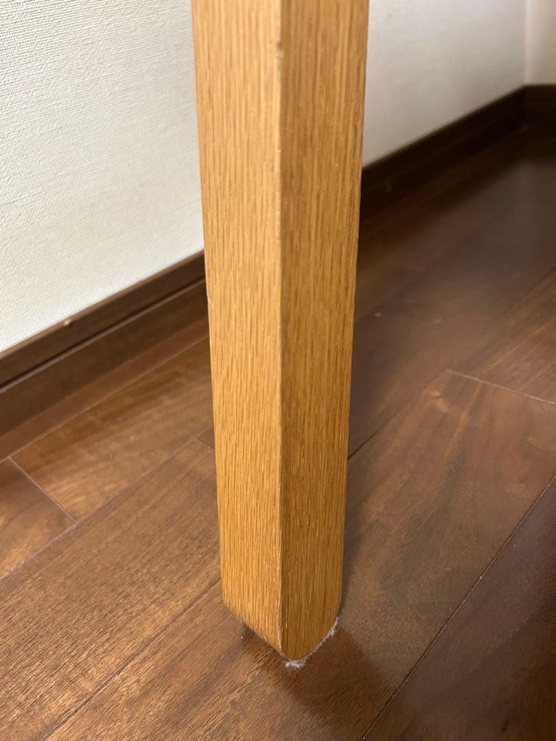 小泉　誠　さん　デザイン　TEKU-TAKE 机　無垢