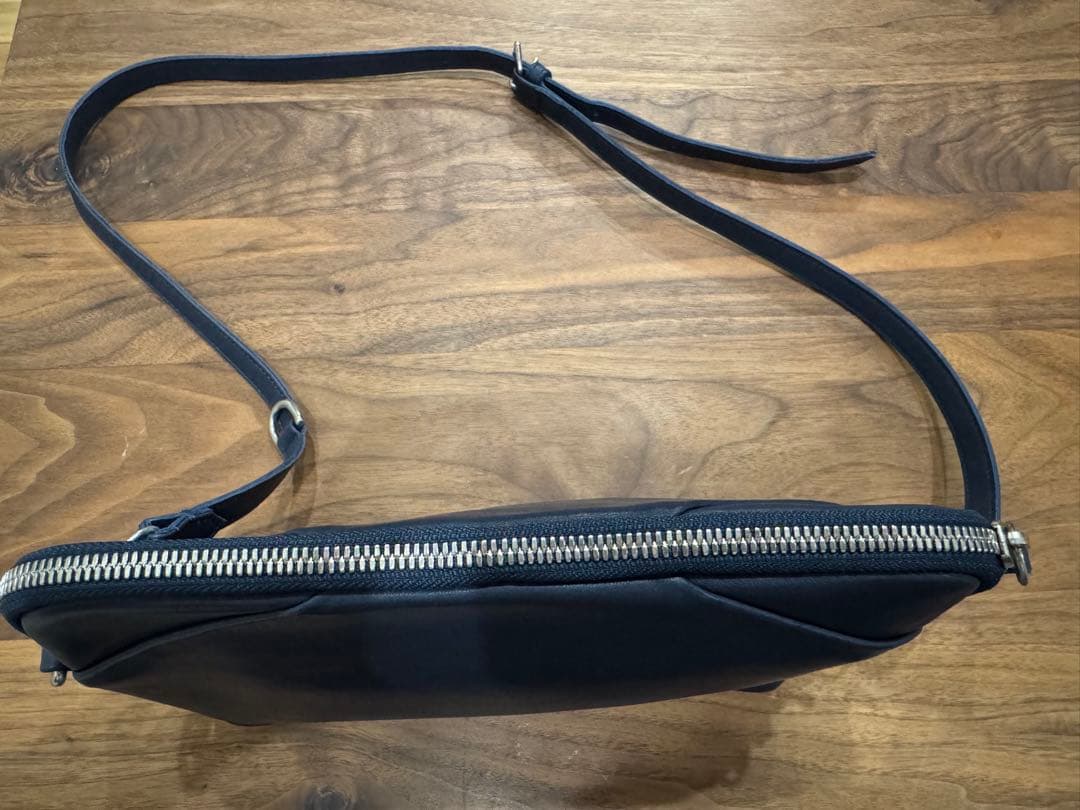 限定価格　cornelian taurusショルダーバッグ　コーネリアンタウラス