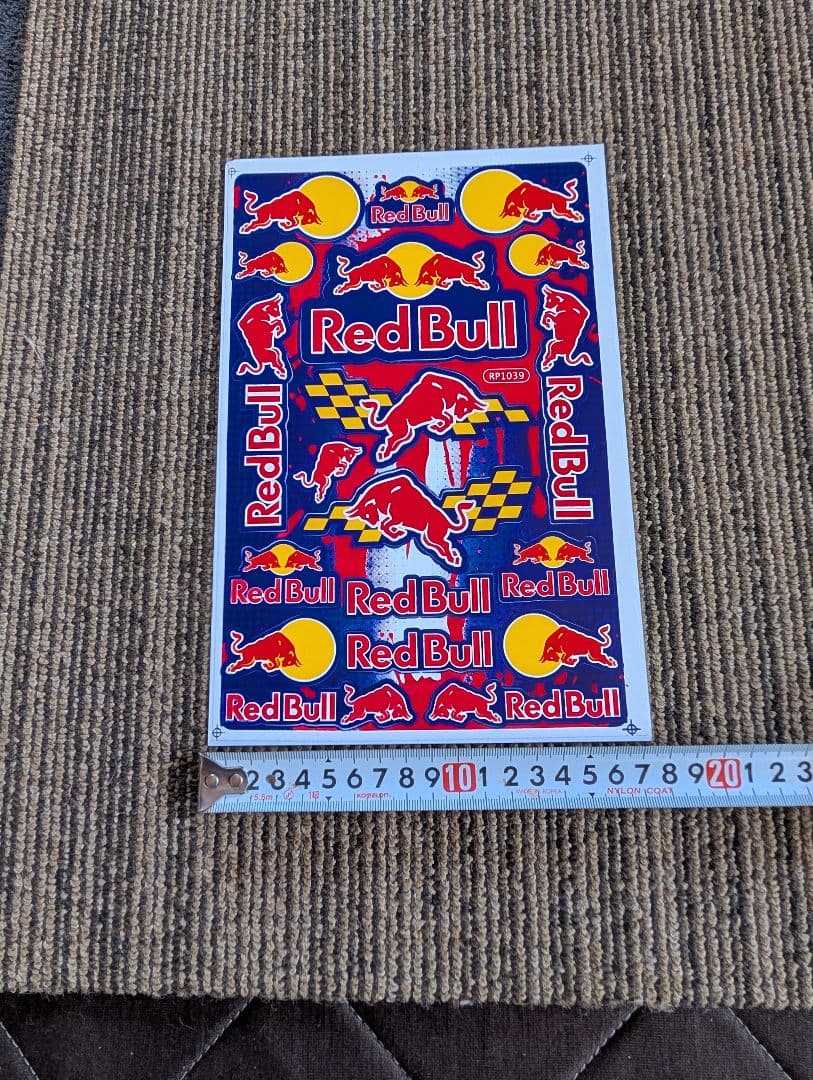 レッドブル ステッカー RED BULL 4枚 - メルカリ