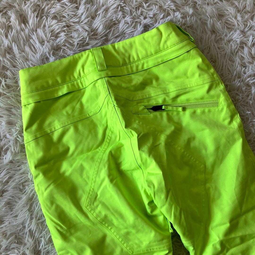 #4E✨VOLCOM✨スノボ ウェア 上下 XL