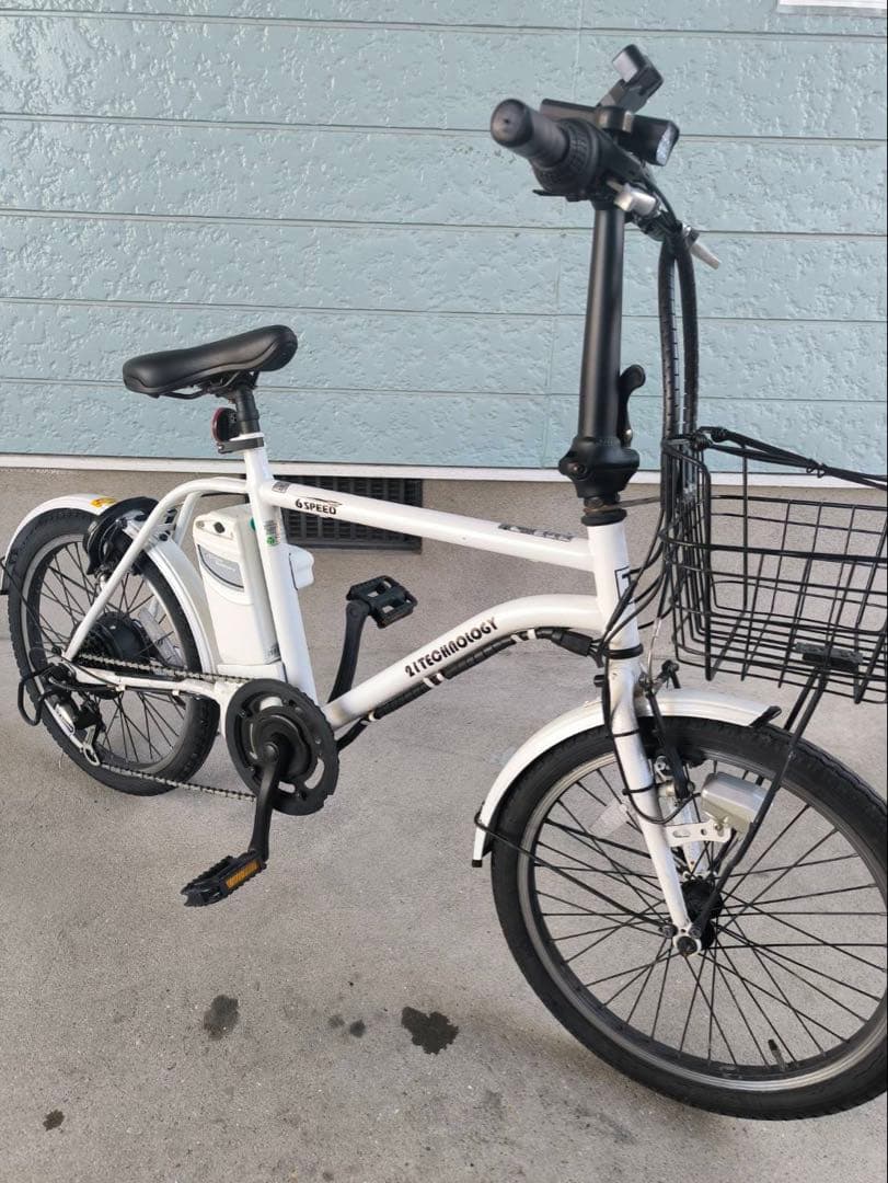 1割引？【福岡県限定】配達無料！激安！！折りたたみ電動アシスト自転車（ホワイト）