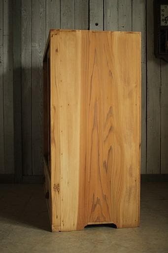 古い木枠のガラス戸棚　引き出し2杯