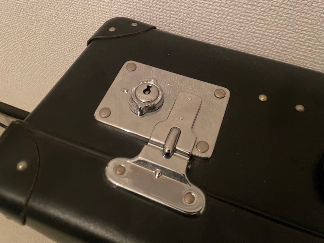 グローブトロッター トランクケース