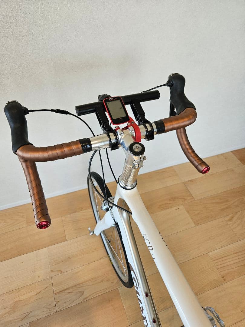 【マムー】　GUSTO ミニベロ ホワイト SCR1.1