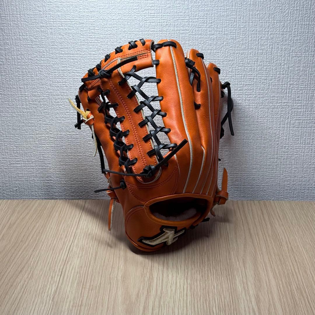 新品 型付け済ATOMS 硬式 外野手用 左投げ クロス締め