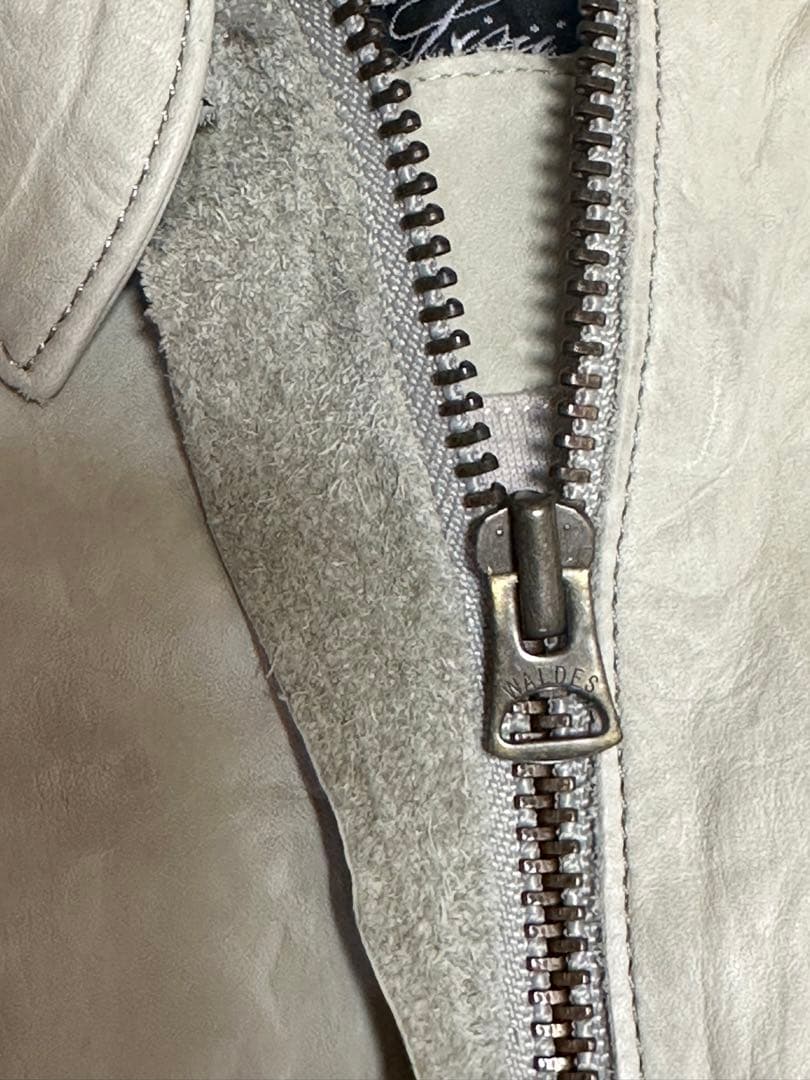 sissi シシ　シングルライダース　ジャケット