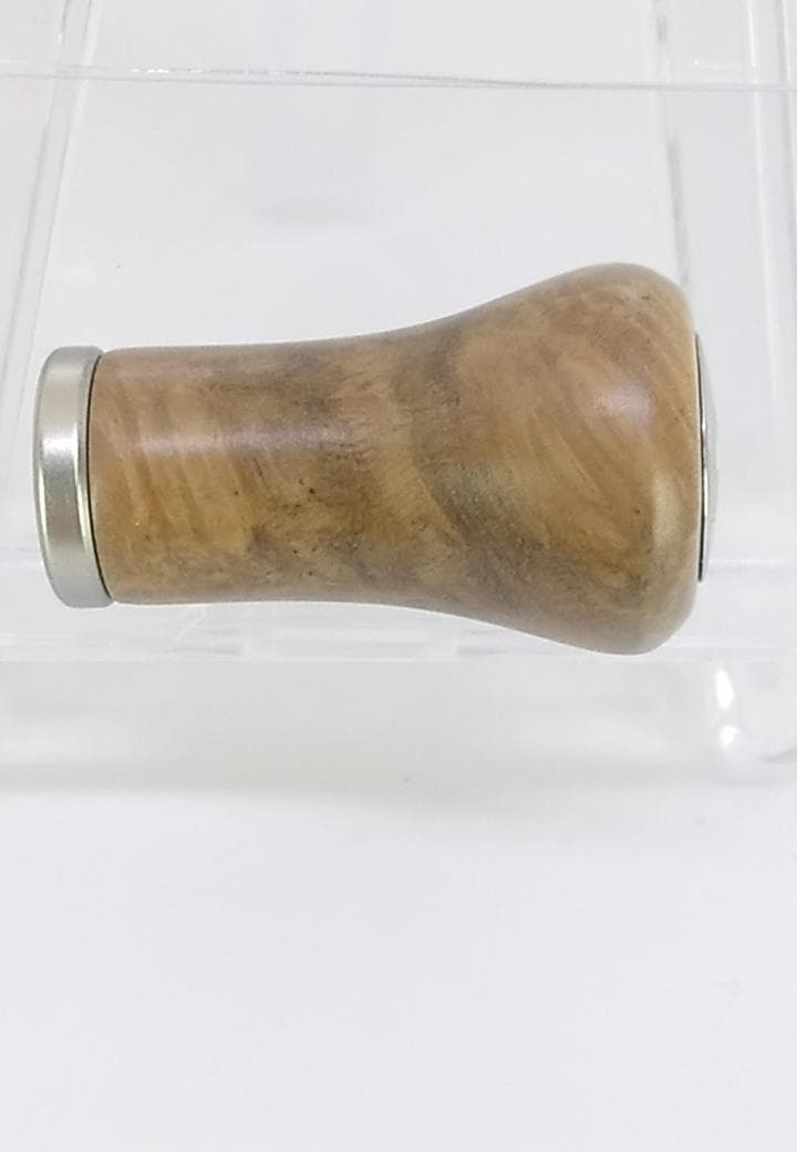 未使用　シマノ　夢屋　カーディフ　花梨ノブ　シルバー