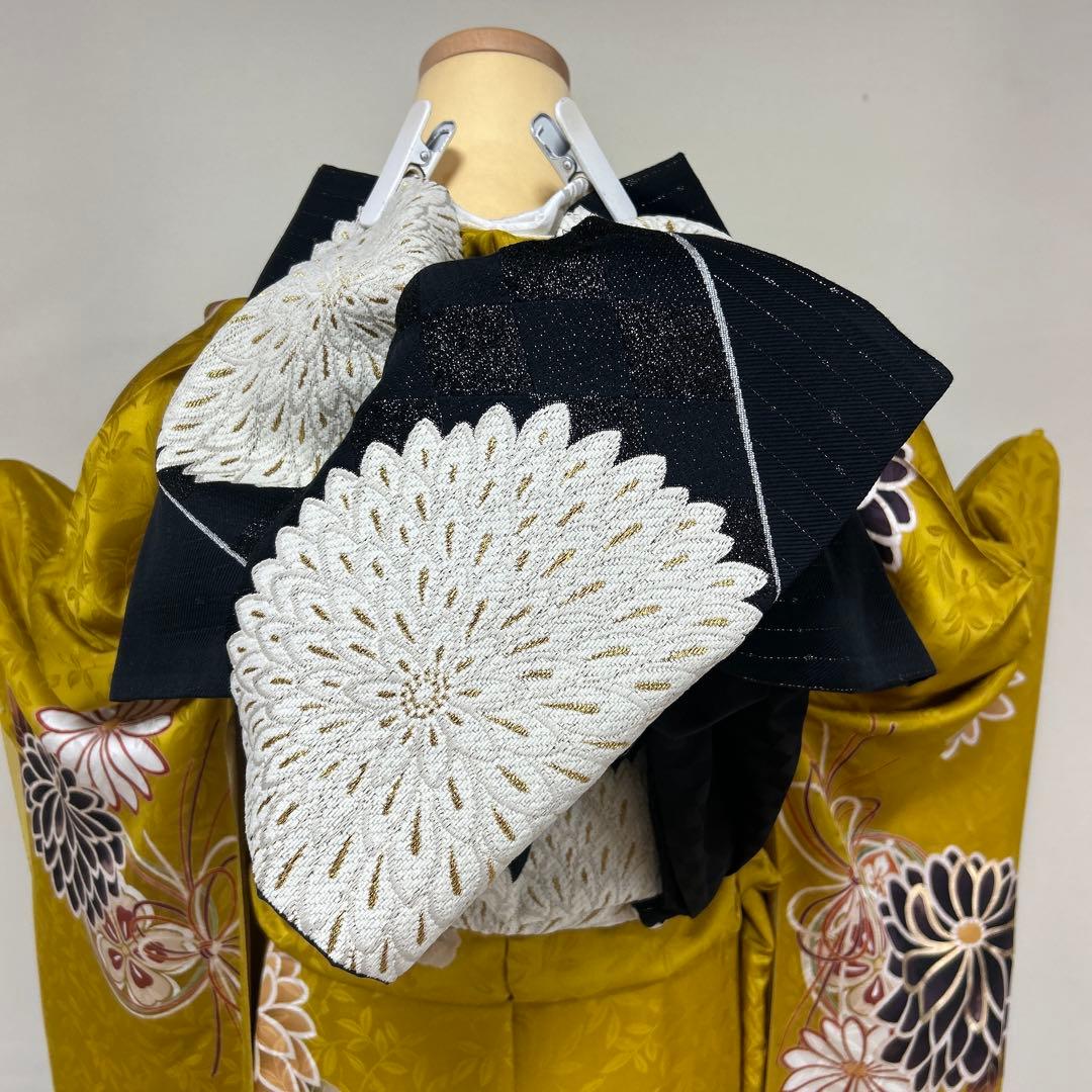 からし色　シックな菊の柄の振袖フルセット