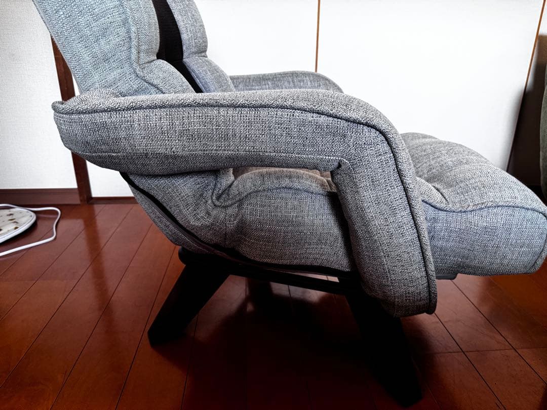 腰の神様がくれた中座椅子￼