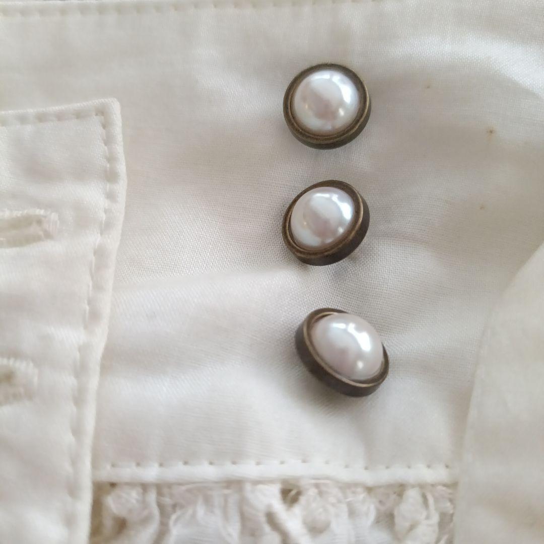 新品未使用　さえら　ヒスクローネ クリーム色　腰エプロン　レース