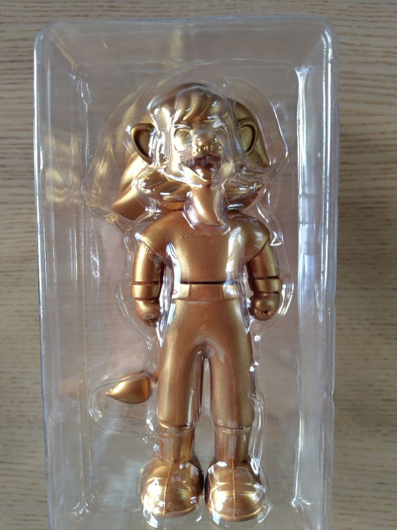 入手困難！ゴールデンレオフィギュア　金　ノーマルと2体セット　埼玉西武ライオンズ