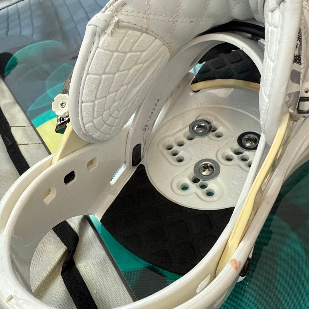 Burton スノーボードバッグとバインディングセット