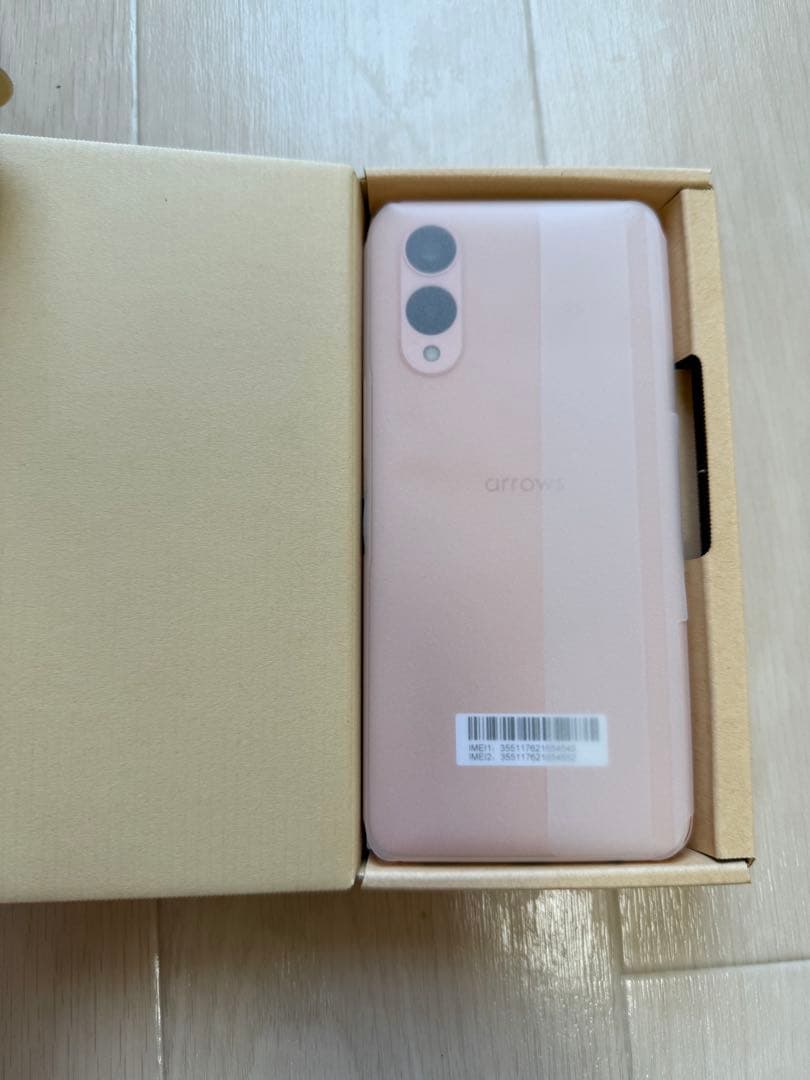 SoftBank arrows We2 ライトオレンジ 本体 - メルカリ