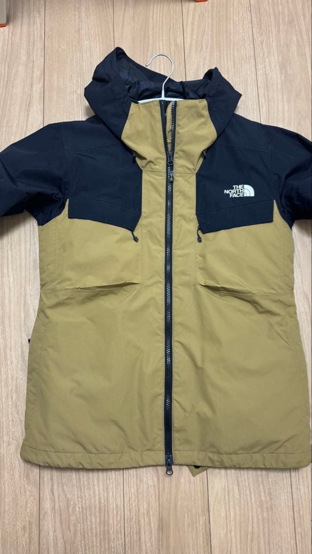 THE NORTH FACEノースフェイス ジャケット　レディース スノーボード