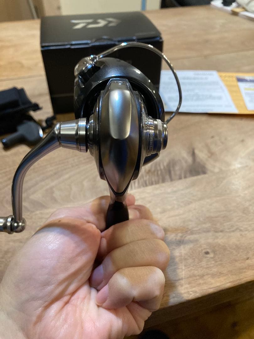 【美品】ダイワ 24セルテートLT3000 フルベアリングカスタム リブレ ノブ