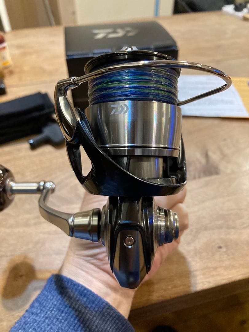 【美品】ダイワ 24セルテートLT3000 フルベアリングカスタム リブレ ノブ