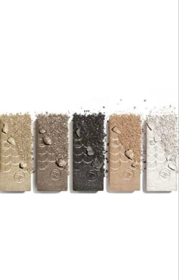 新品 未使用 CHANEL シャネル ルミエール グラフィック アイシャドウ