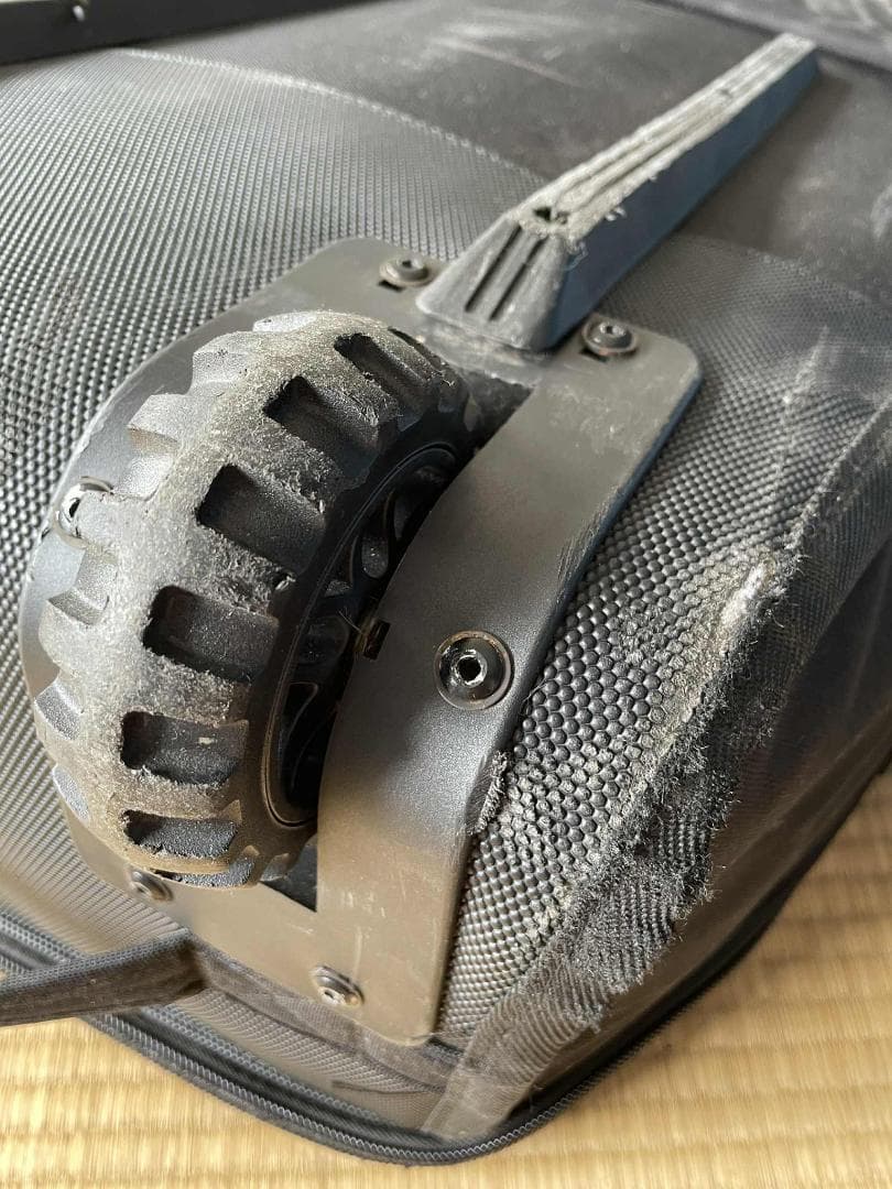 Liquid Force キャスター付ボードケース 190 スノボ/サーフ