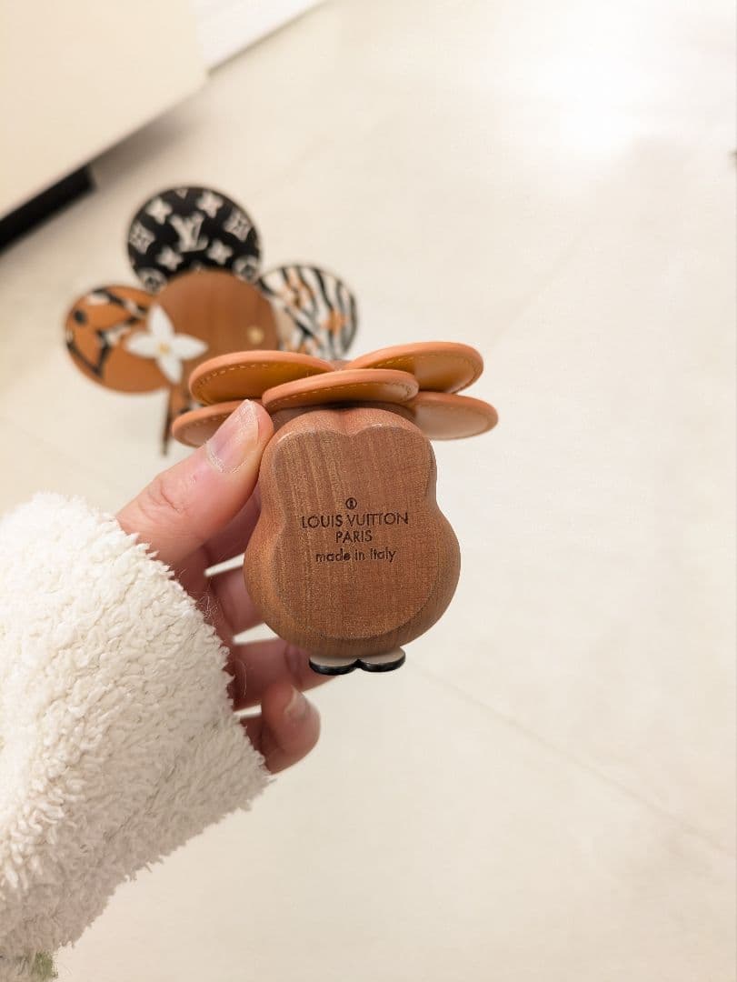 LOUISVUITTONヴィトンヴィヴィエンヌ　オブジェ　ペチュラインテリア置物