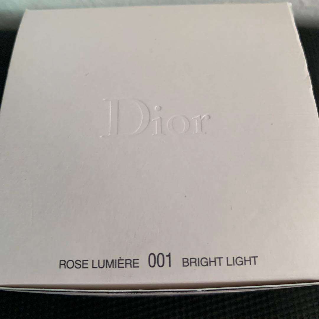 フェイスパウダー new  Dior  CAPTURE TOTALE