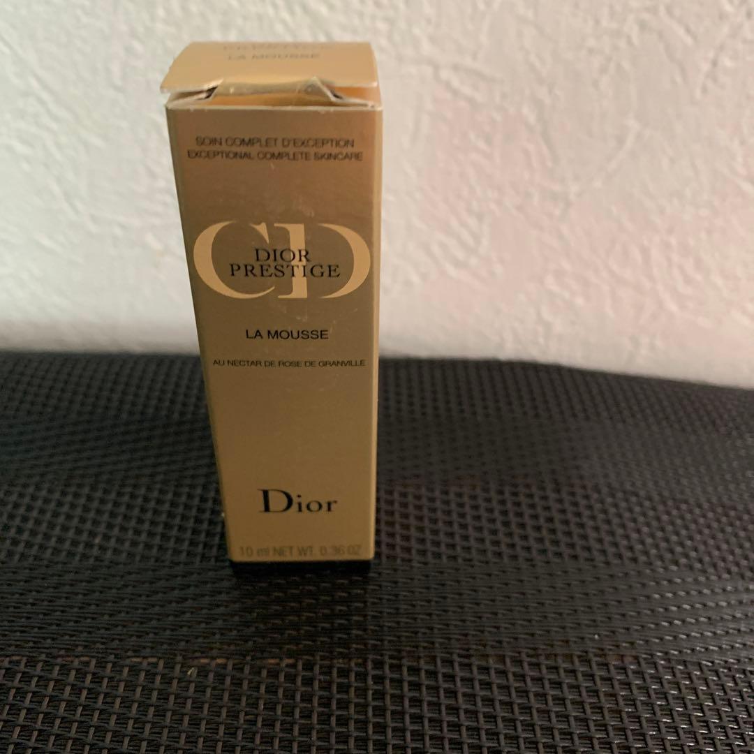 フェイスパウダー new  Dior  CAPTURE TOTALE