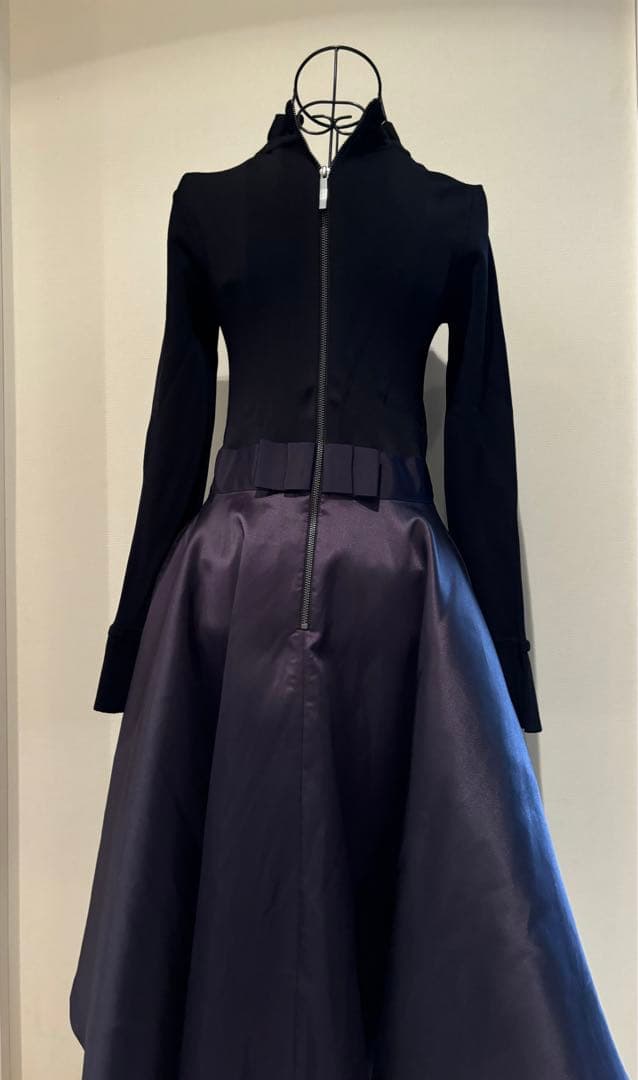 めいこぶ　Ted Baker フレアスワンピース　リランドチュールベスト