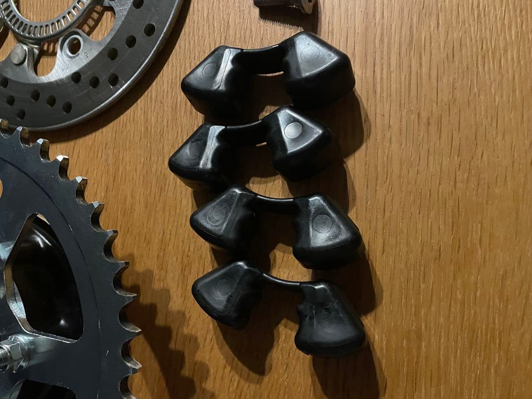 カワサキ　zx4rr 2025年式 スプロケット　リアブレーキディスク