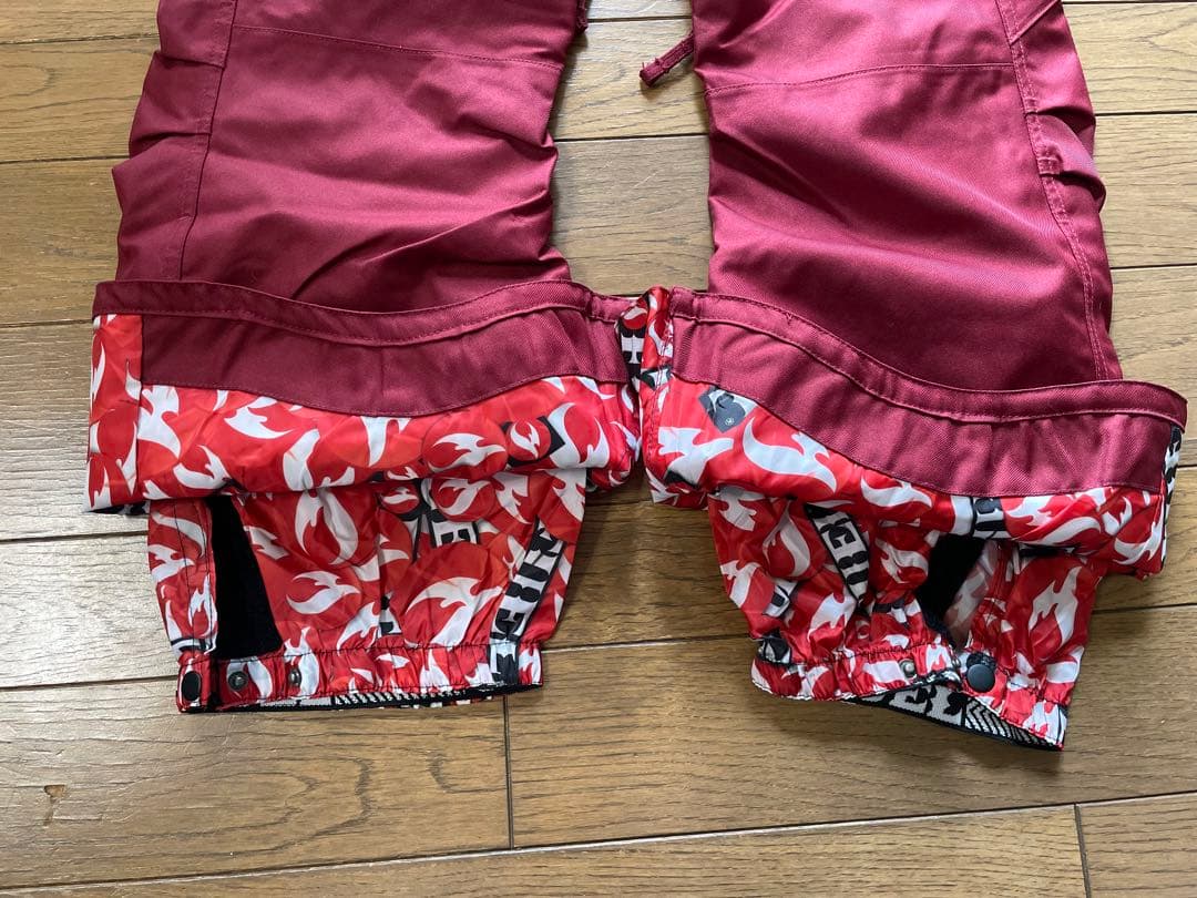 【美品】FUEL スキー　スノーボード　ウエア　ユニセックス　M 上下セット