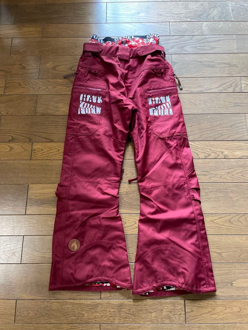 【美品】FUEL スキー　スノーボード　ウエア　ユニセックス　M 上下セット