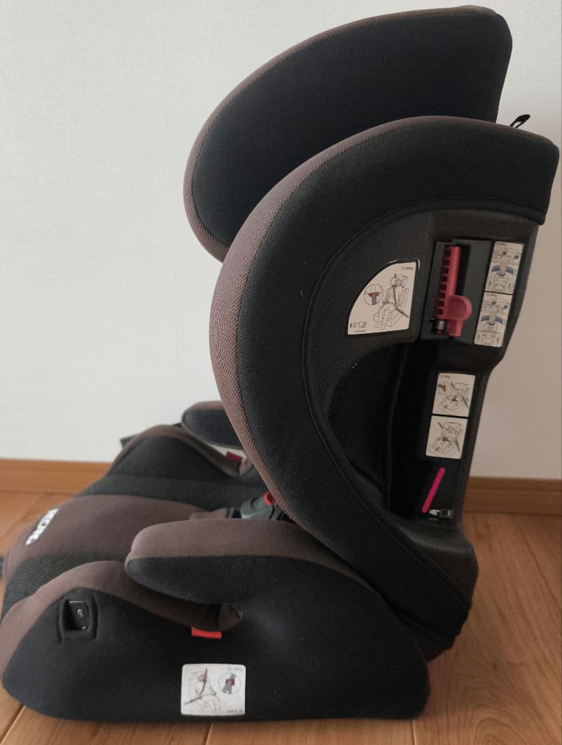 RECARO J1 ジュニアシート ブラウン