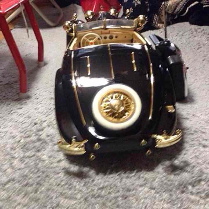 高級ラジコン 値下げです(^-^) 常識範囲内の交渉受付ます(*^_^*)