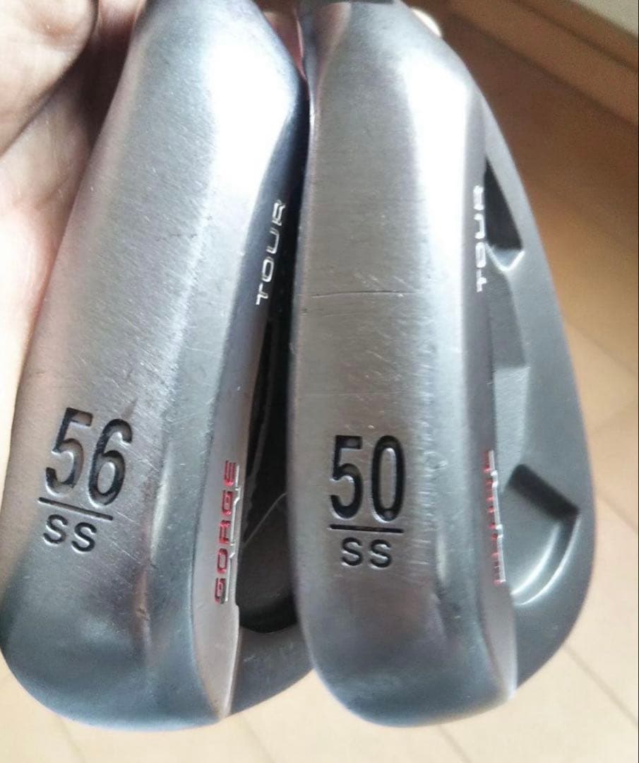 ホンマTW737vs #5-10 モーダス105S＋pingウェッジ2本
