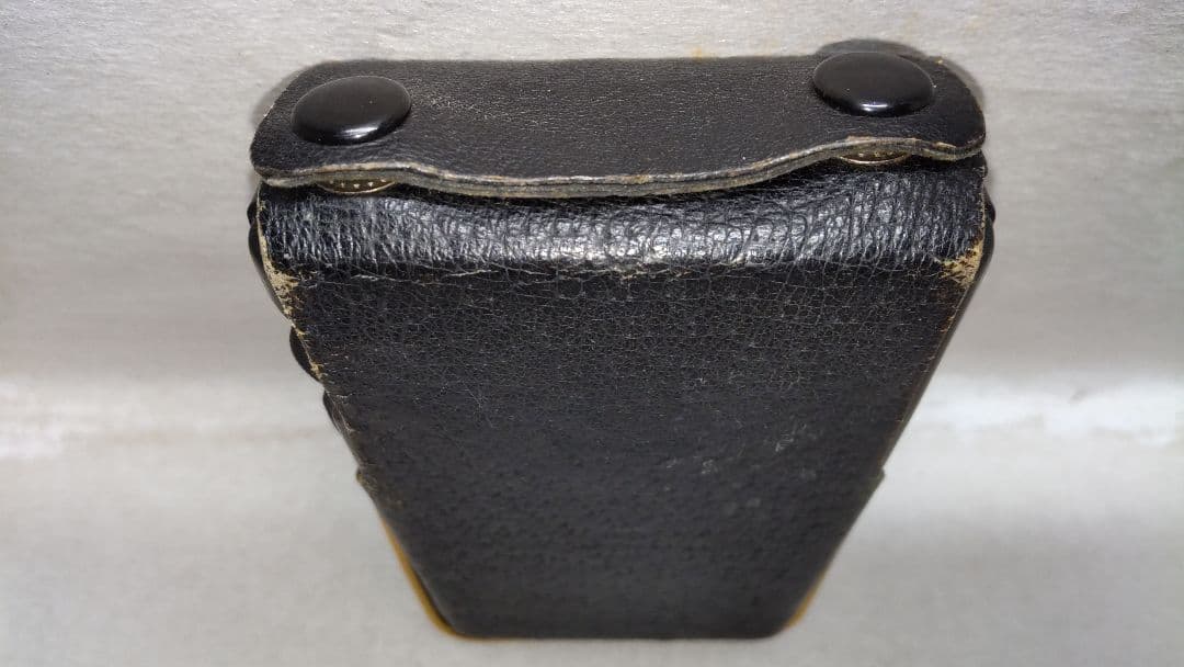 黎明期のトランジスターラジオ SONY TRー610