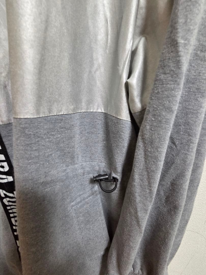 正規品 ZUMBA ジップフード付きロングパーカーL