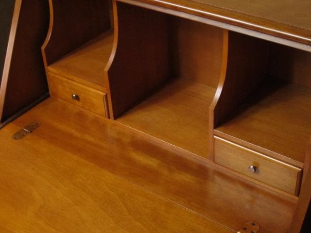 横浜ダニエル Daniel 樺材 無垢 スパニッシュ ライティングビューロー