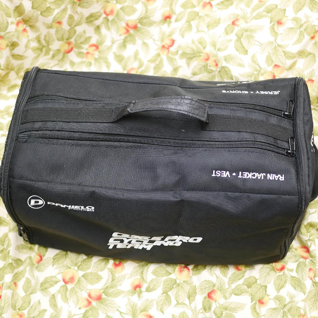 選手支給品 Q36.5 プロサイクリングチーム レースレインバッグ 非売品