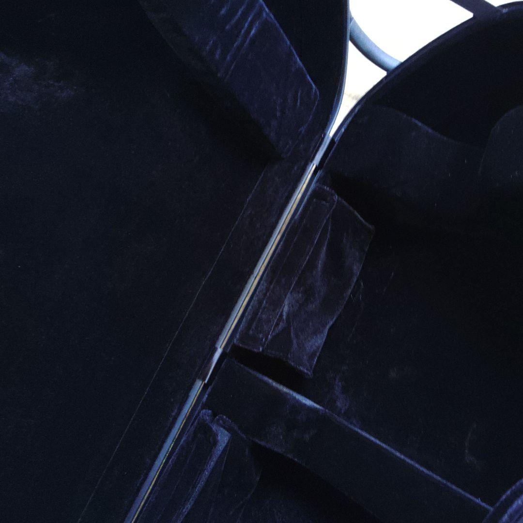 バリトンサックスケース　樹脂製