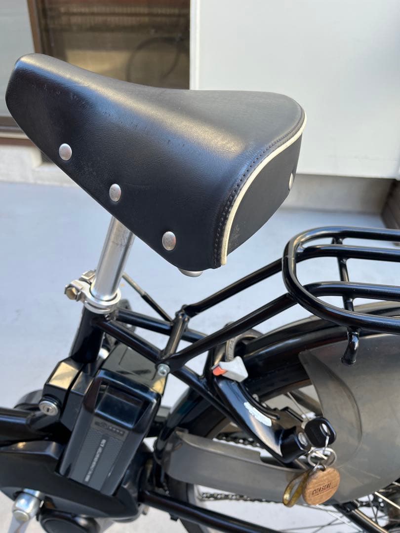 YAMAHA電動アシスト自転車 (26インチ)ブラック 前カゴ付き