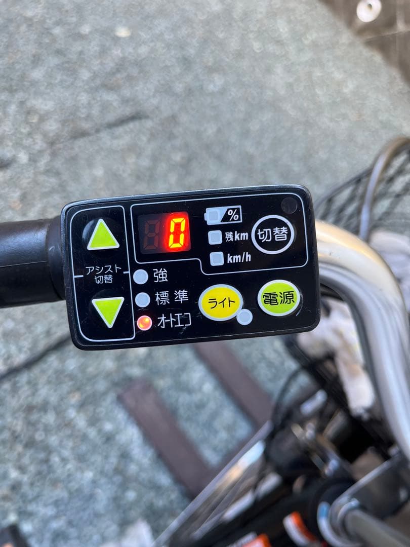 YAMAHA電動アシスト自転車 (26インチ)ブラック 前カゴ付き