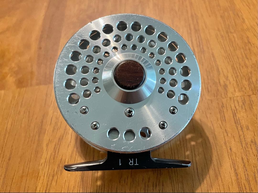 Abel TR-1 シルバー　エーベル　フライリール