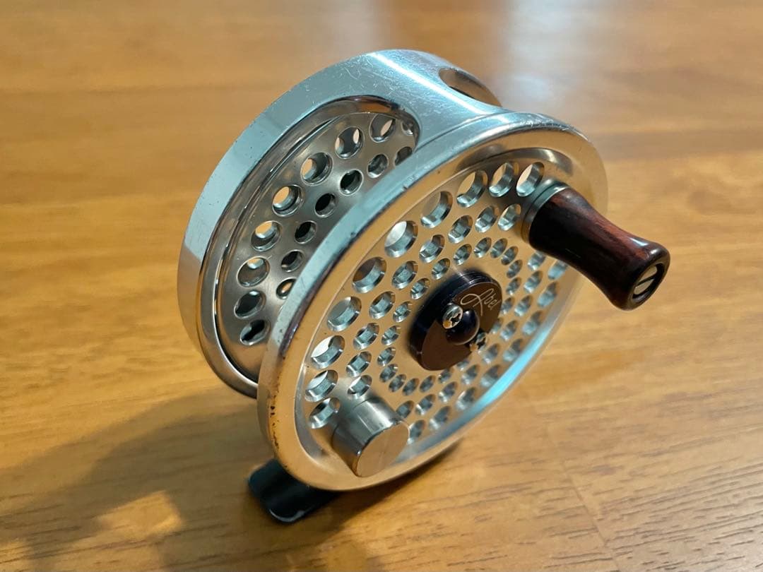 Abel TR-1 シルバー　エーベル　フライリール