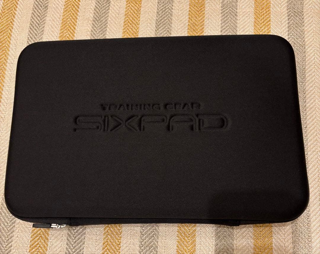 SIXPAD/Powersuit Abs & 専用コントローラー　セット