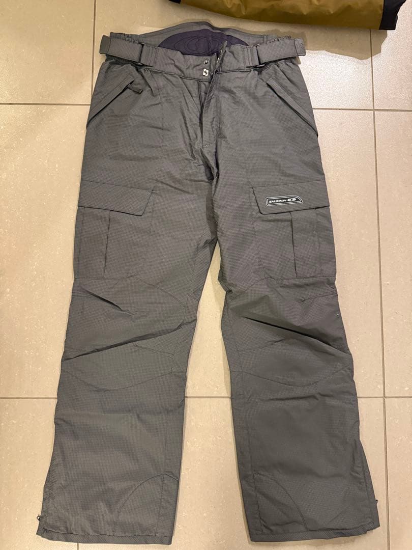 スキーウェア　スノボウェア　上下セット　ジュニア　レディース