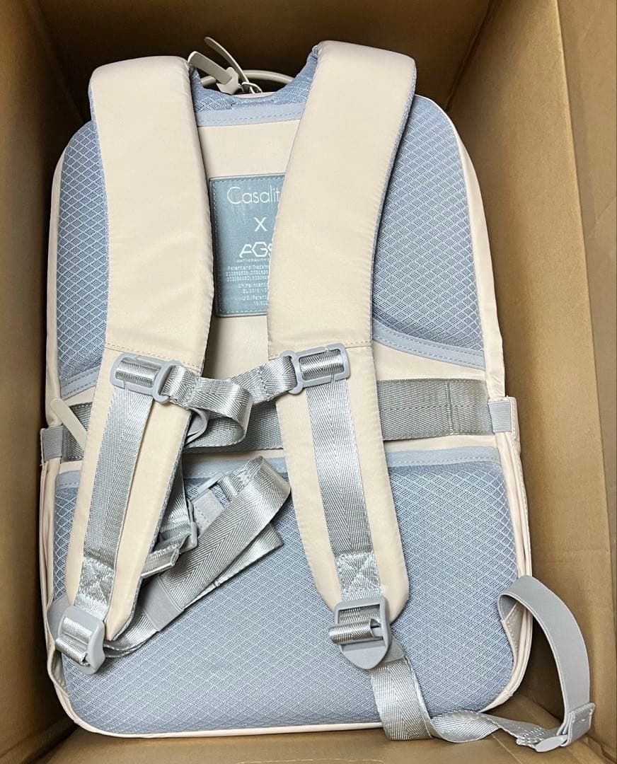 CASALITA　Casalita アンチグラビィティリュック ベージュ